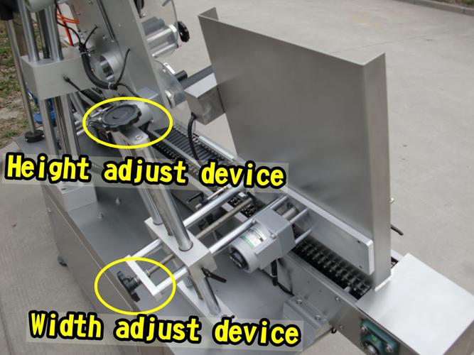 عیسوی سرٹیفکیٹ کے ساتھ مکمل خودکار بوتل لیبل ایپلیکیٹر مشین