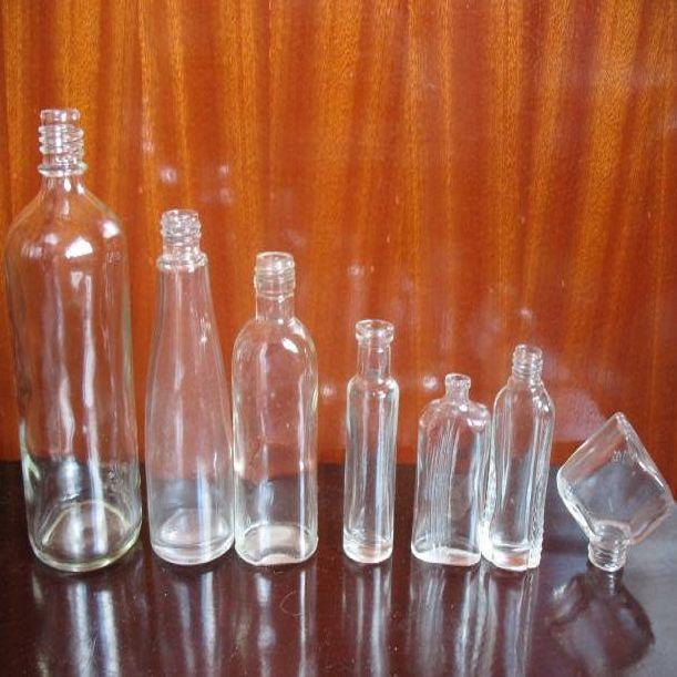 تیز رفتار بہترین قیمت SUS304 معیشت خودکار خود چپکنے والی اسٹیکر شیشی لیبلنگ مشین