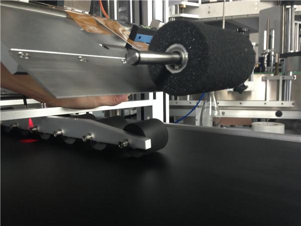 تیز رفتار رولرس ٹاپ اسٹیکر لیبل مشین اسٹیپ موٹر کنٹرول