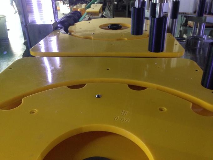 اعلی پیداوار شراب / بیئر کی بوتل لیبلنگ مشین ، گول بوتل لیبلر