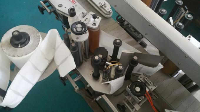 25 کلو جار اسکوائر بوتل اسٹیکر ایپلیکیٹر مشین ، پلانے والی بوتلیں مستحکم رفتار کے ساتھ لیبلنگ مشین